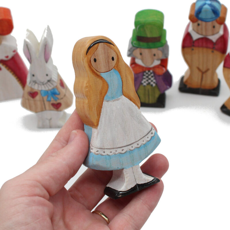 Alice in Wonderland Figurines Set / 7 Figures - Image 2